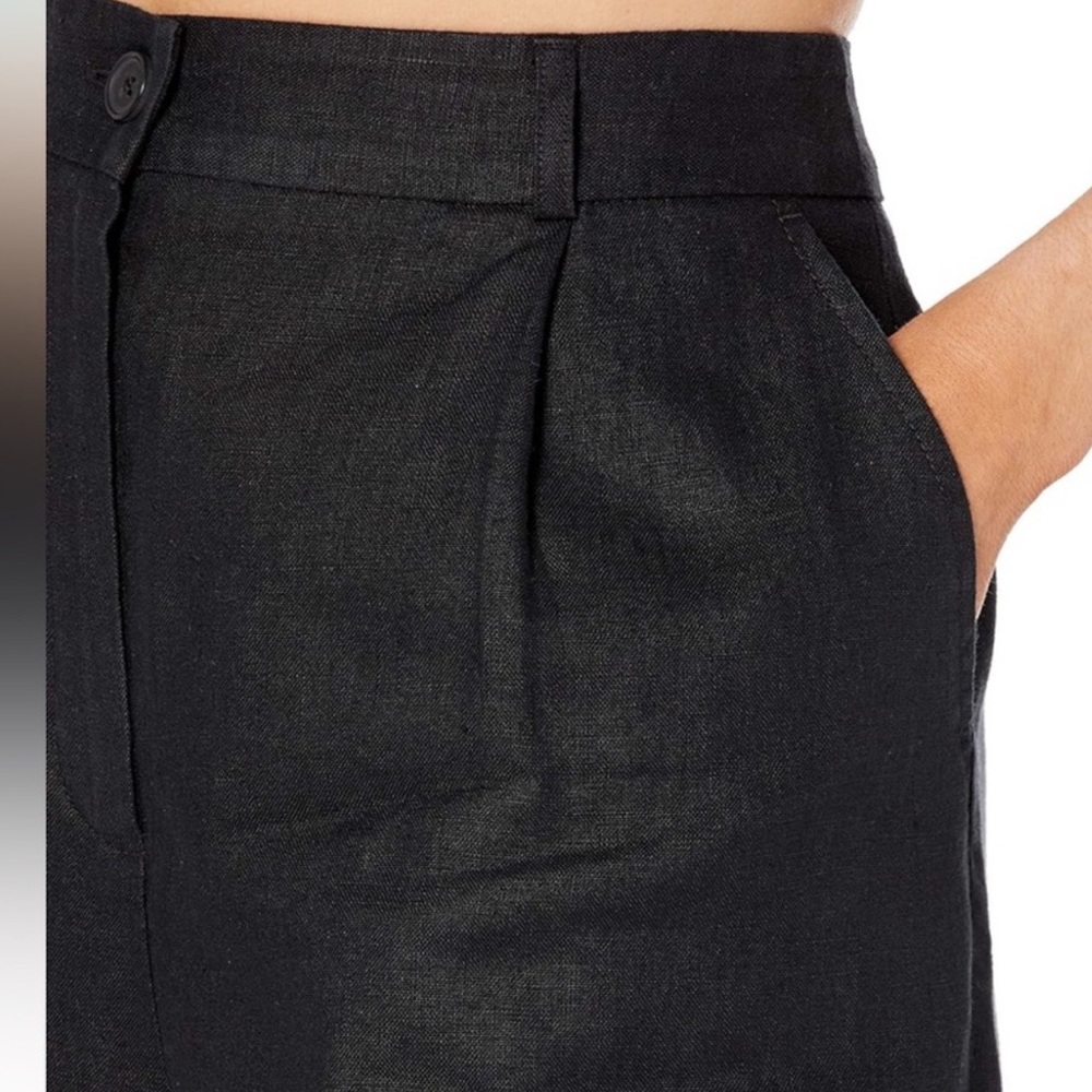 Classic Black Women's Millie Walking Shorts in Linen. Pockets. Size M. New! - Picture 2 of 7
